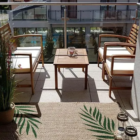27 Klifowa Apartment
